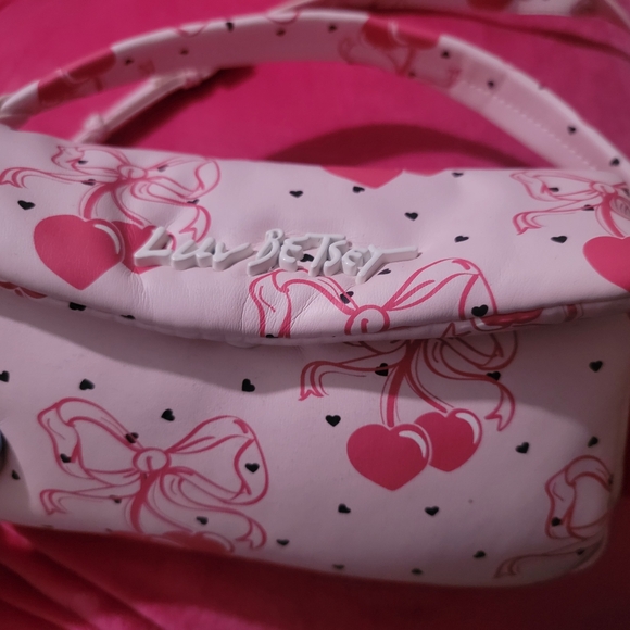 Betsey Johnson Handbags - Betsey Johnson Pink and White Cherry Heart Bag